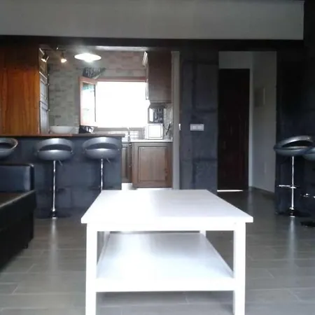 Sleeps 4 Pool Wifi *